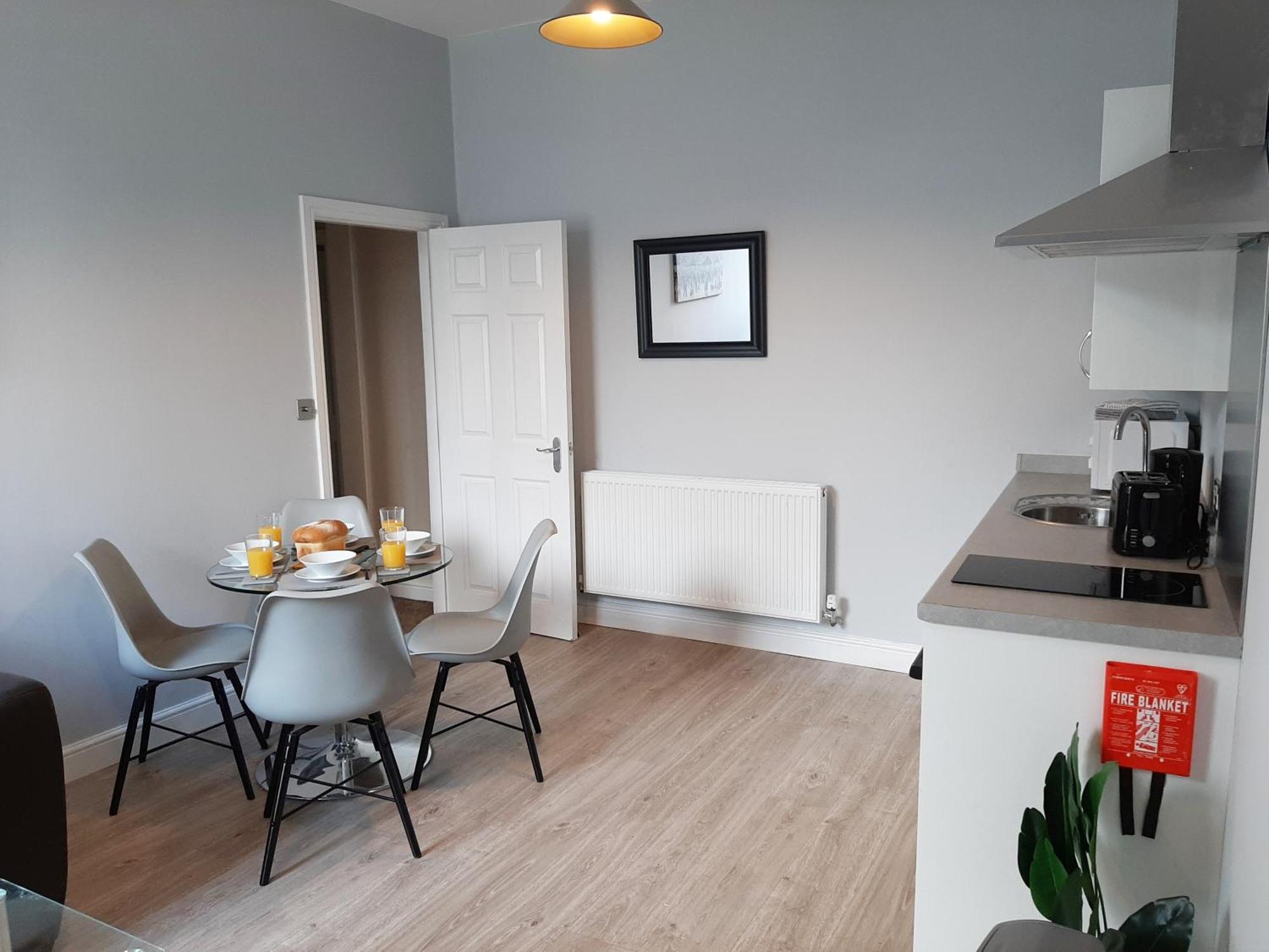 Malton Central Apartments الغرفة الصورة